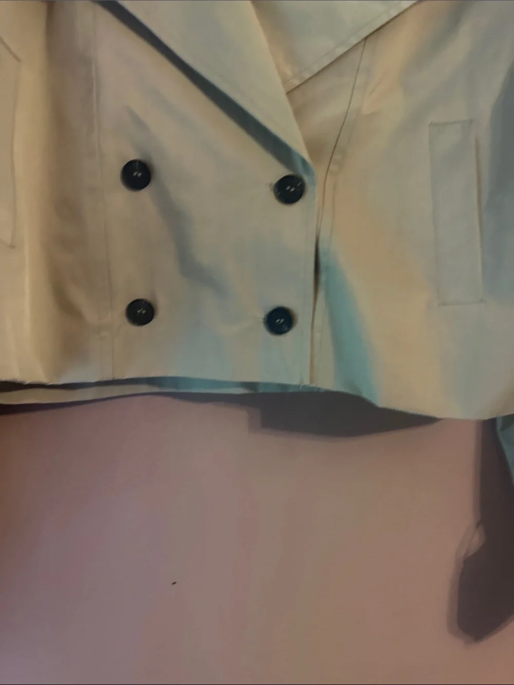 Arden B Cropped Trench Coat - Light Tan - Picture 3 of 6